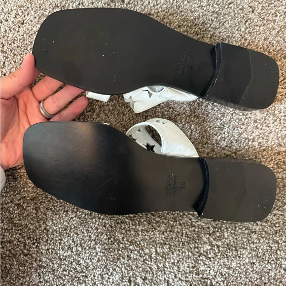 ESCADA White Leather Star Cutout Strappy Slip on Sandals Made in Italy Size 9 - Picture 6 of 10